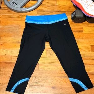 Vogo Capri Yoga Pants